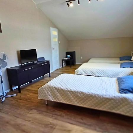 Smart Stay Hostel גדינייה מראה חיצוני תמונה