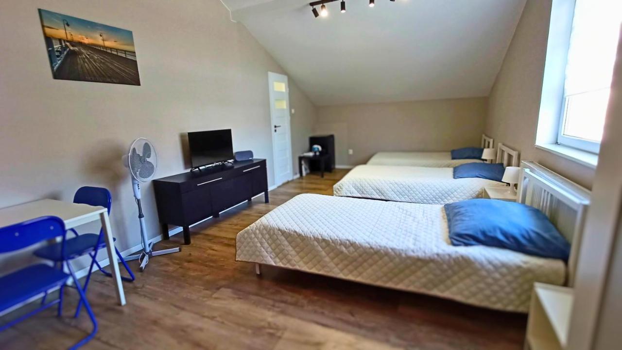 Smart Stay Hostel גדינייה מראה חיצוני תמונה